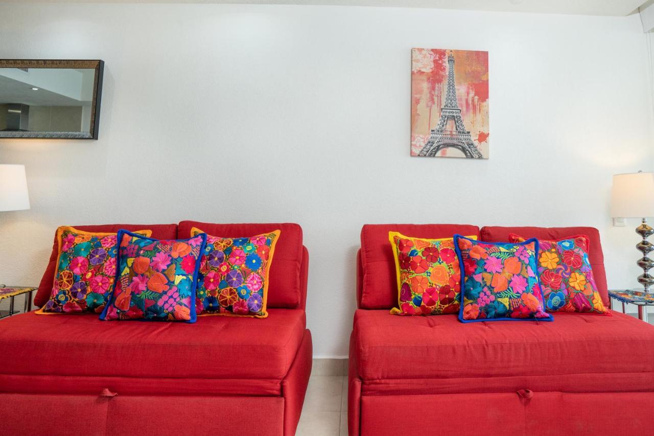 Ocean Front Condo Sleeps 4 Adults-Grand Venetian T3000-1606 Puerto Vallarta Dış mekan fotoğraf