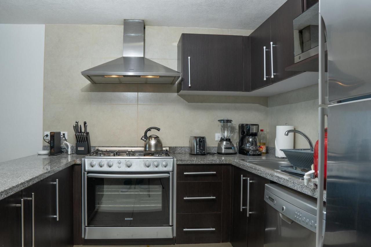 Ocean Front Condo Sleeps 4 Adults-Grand Venetian T3000-1606 Puerto Vallarta Dış mekan fotoğraf