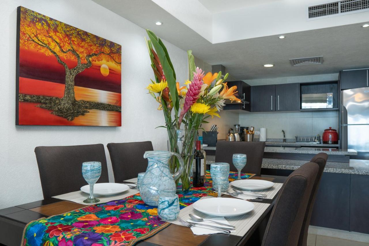 Ocean Front Condo Sleeps 4 Adults-Grand Venetian T3000-1606 Puerto Vallarta Dış mekan fotoğraf
